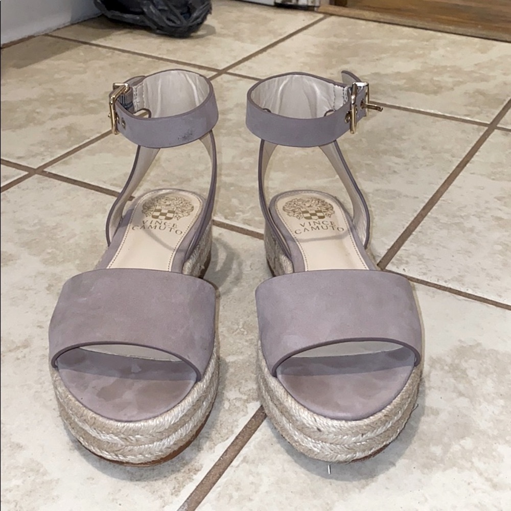 Vince Camuto Gray wedges